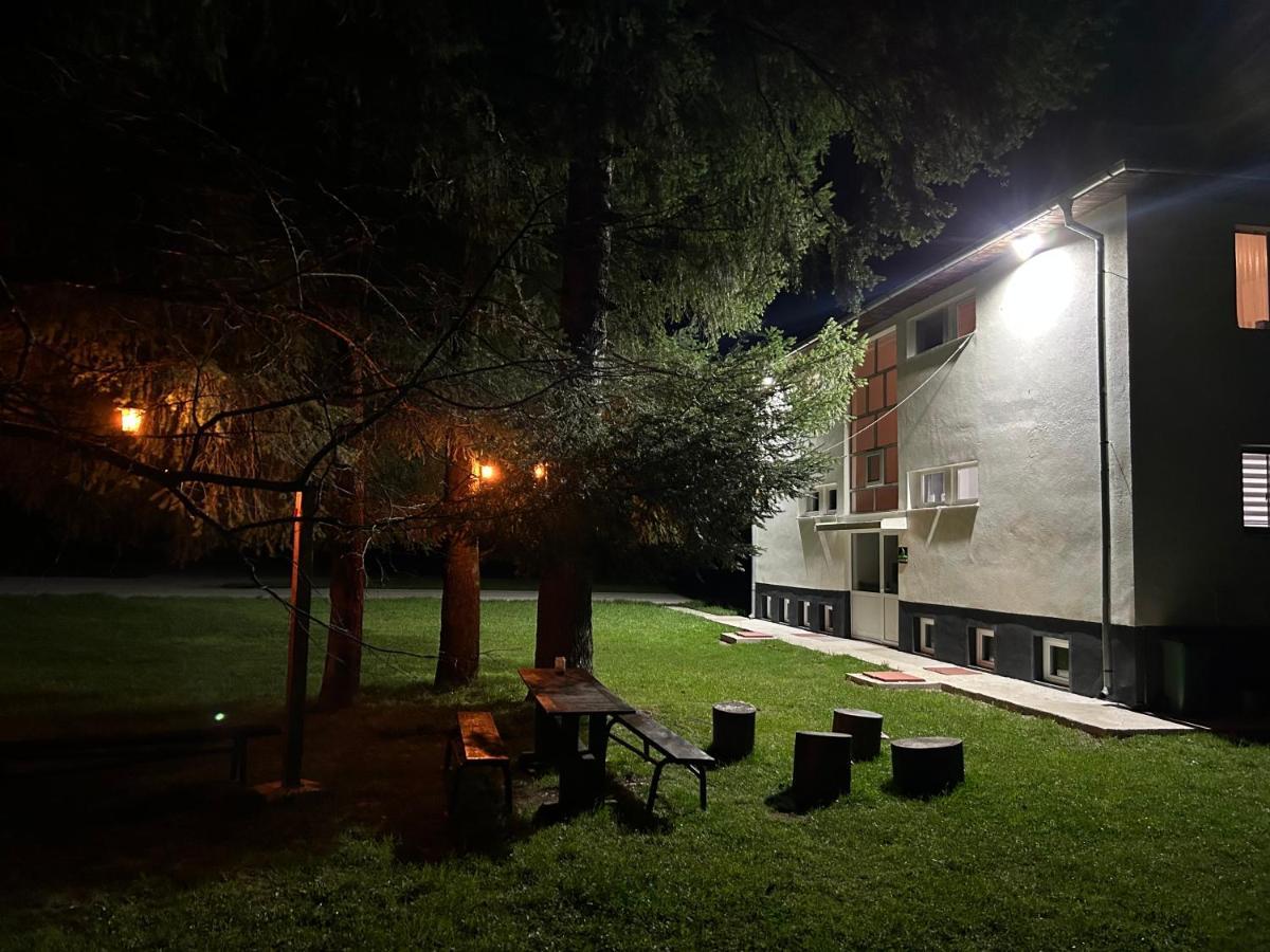 טיינטישטה Apartman Zelengora מראה חיצוני תמונה
